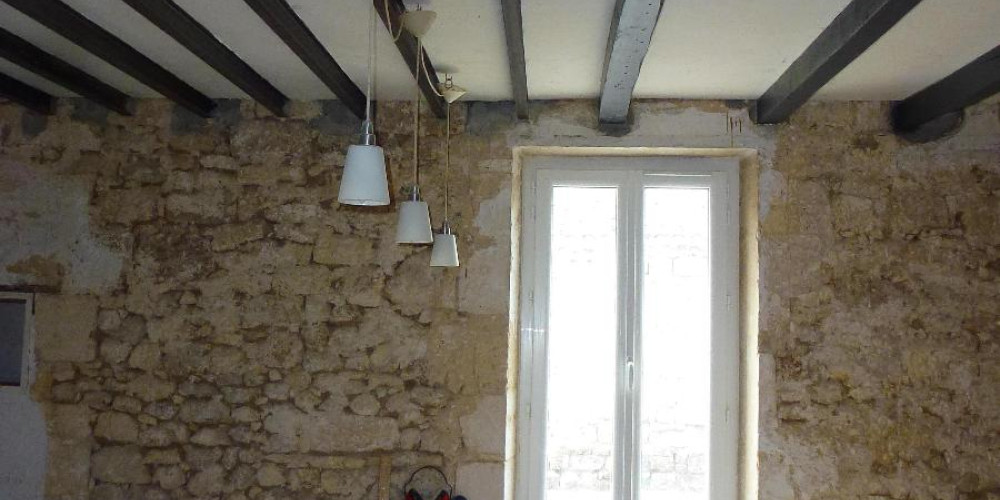 maison à LES ARTIGUES DE LUSSAC (33570)